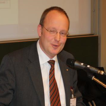 Prof. Dr. Carsten Stark